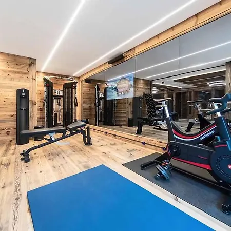 Contact Us At What App - 0041-798-079-427 To Book!! - Luxury Ski Chalet In Cervinia - Private Pool-spa 빌라 브루일서비니아