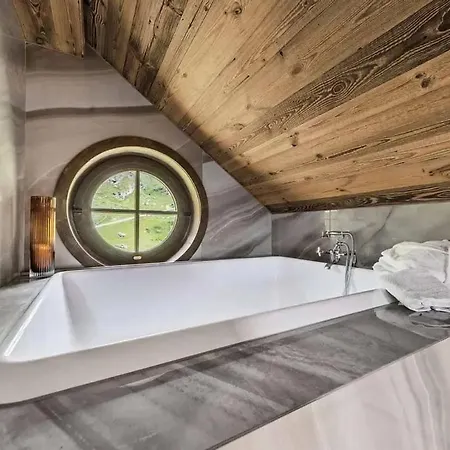 Contact Us At What App - 0041-798-079-427 To Book!! - Luxury Ski Chalet In Cervinia - Private Pool-spa فيلة بيريوِل تْشيرفينيا